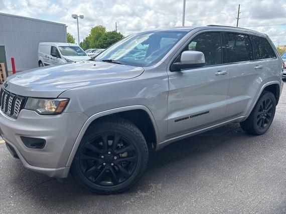 JEEP GRAND CHEROKEE 2019 1C4RJFAG6KC528534 image